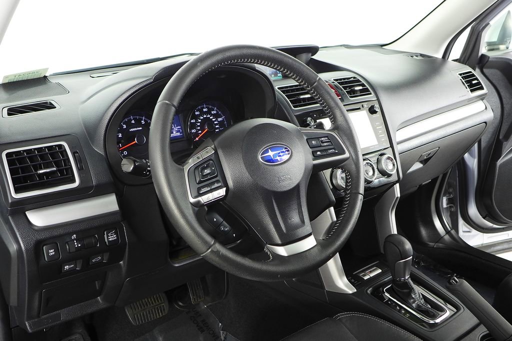 Used 2016 Subaru Forester 2.5i Touring w/ Eyesight & Navigation System AWD/4WD image 30