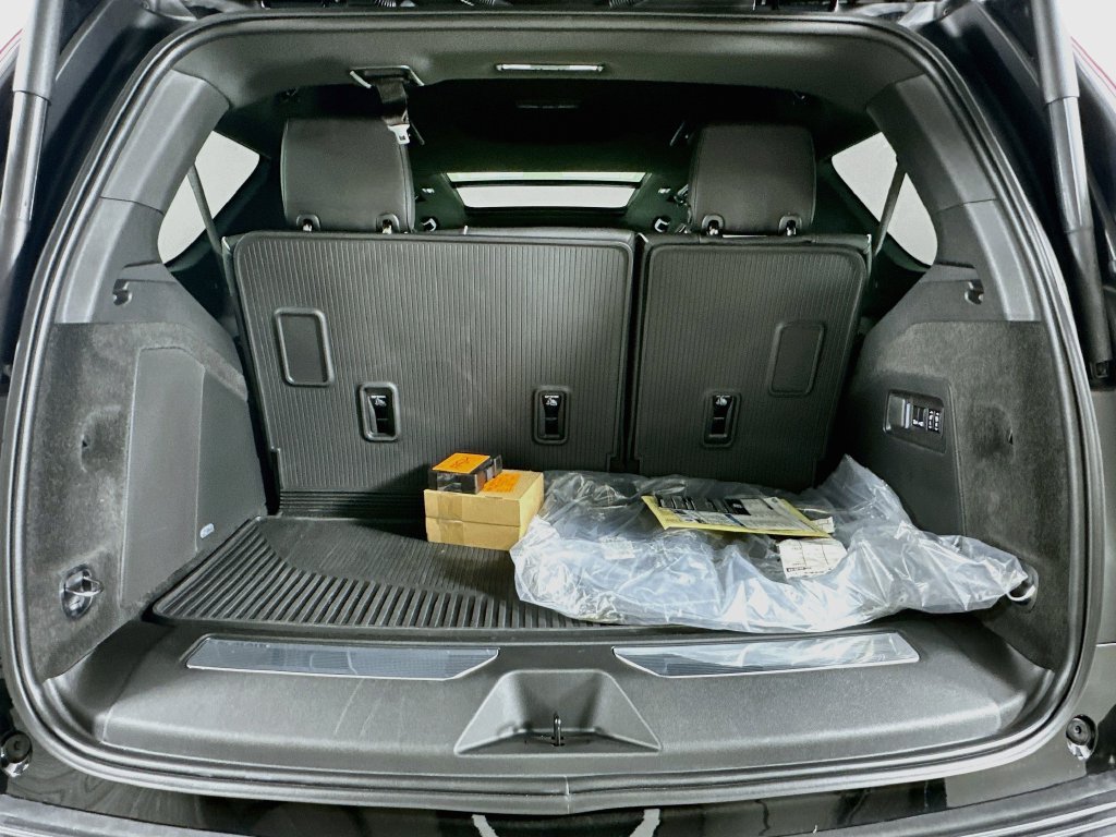 New 2026 Cadillac Escalade Sport w/ Touring Package AWD/4WD image 35