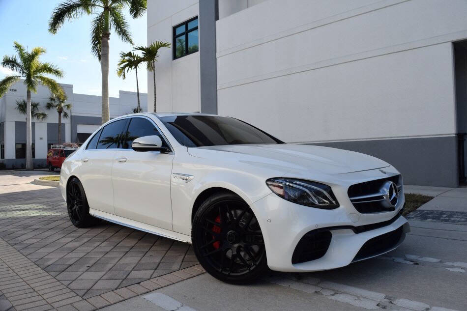 Used 2018 Mercedes-Benz E 63 AMG S image 1