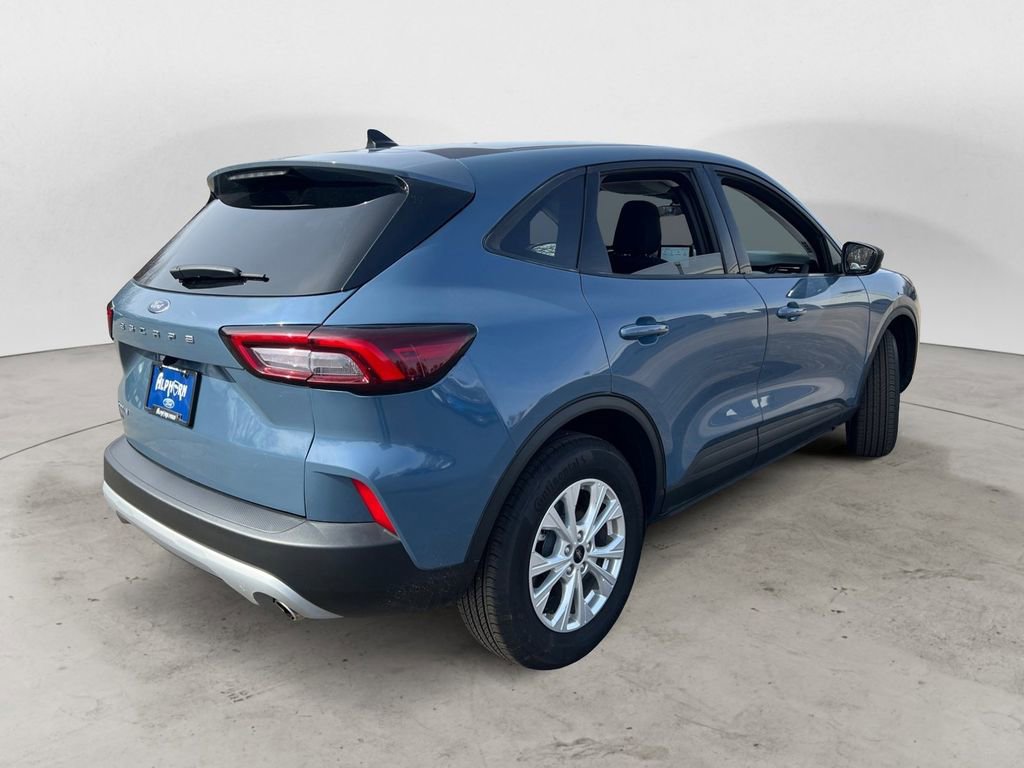 Used 2025 Ford Escape Active image 3