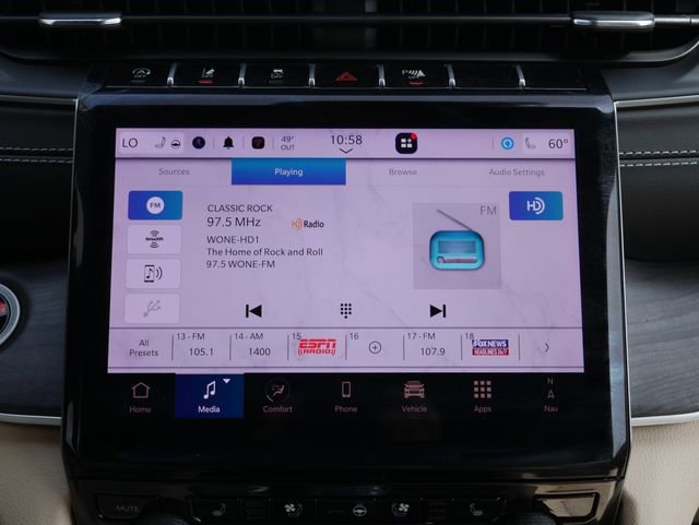 Used 2025 Jeep Grand Cherokee Limited w/ Luxury Tech Group II AWD/4WD image 20