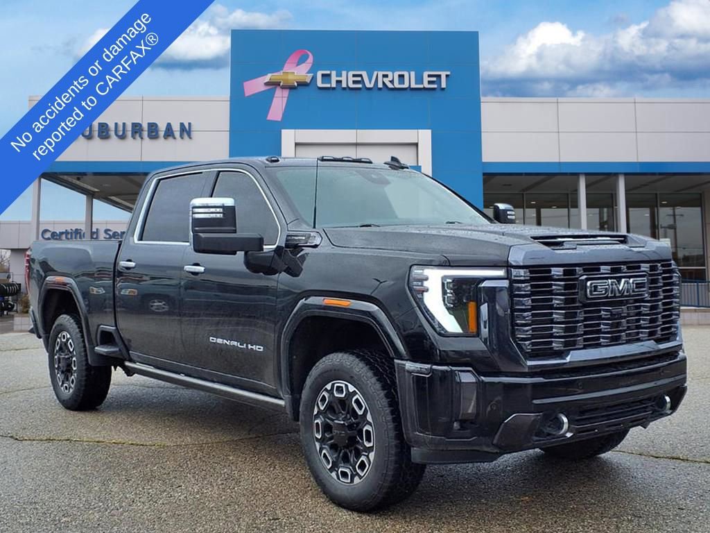 Used 2024 GMC Sierra 3500 Denali Ultimate image 3