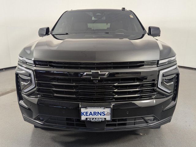 Used 2025 Chevrolet Tahoe RST image 3