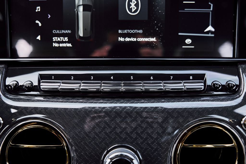Used 2026 Rolls-Royce Cullinan Black Badge AWD/4WD image 82