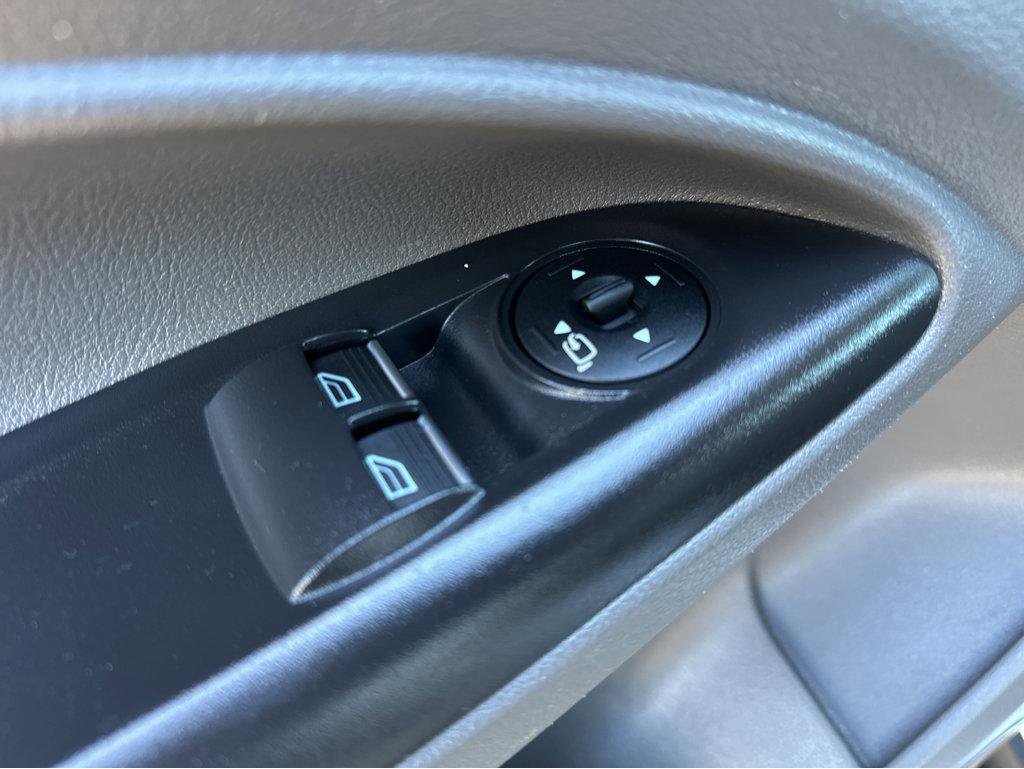 Used 2023 Ford Transit Connect XL image 32