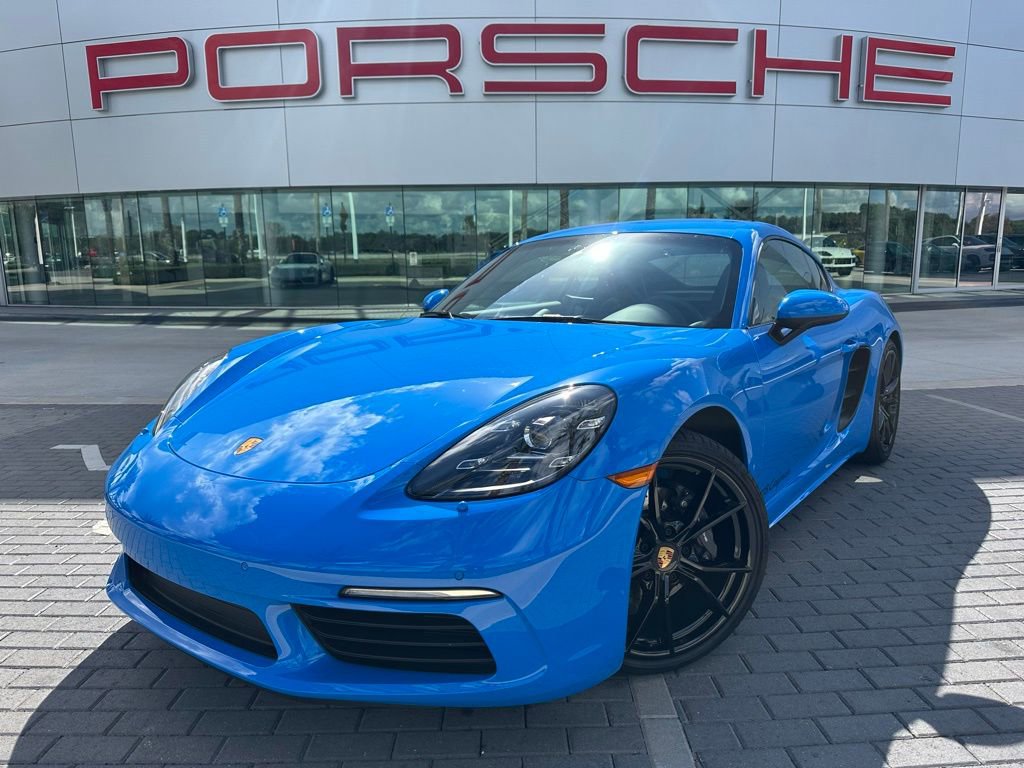 Used 2025 Porsche 718 Cayman image 2