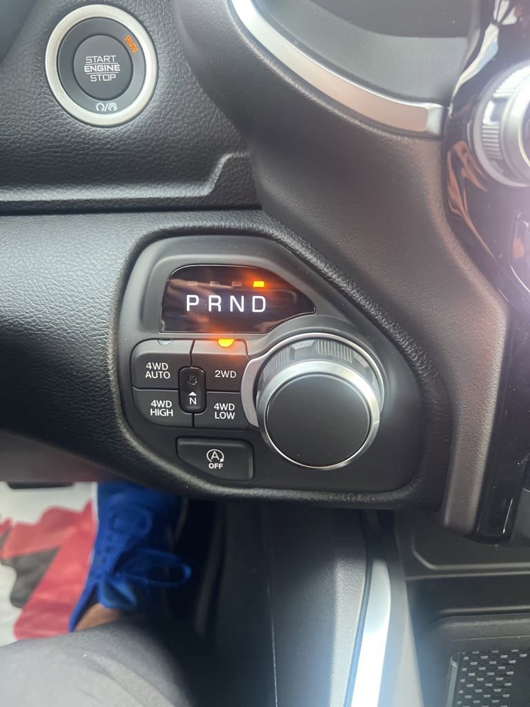 New 2026 RAM 1500 4x4 Crew Cab image 10