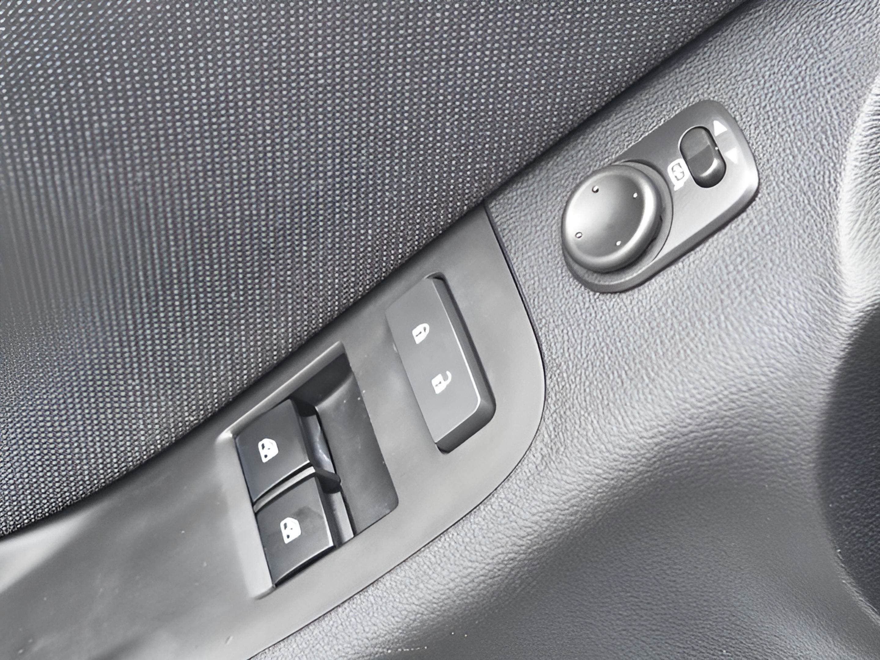 Used 2015 Chevrolet Camaro LT w/ 1LT Preferred Package image 24