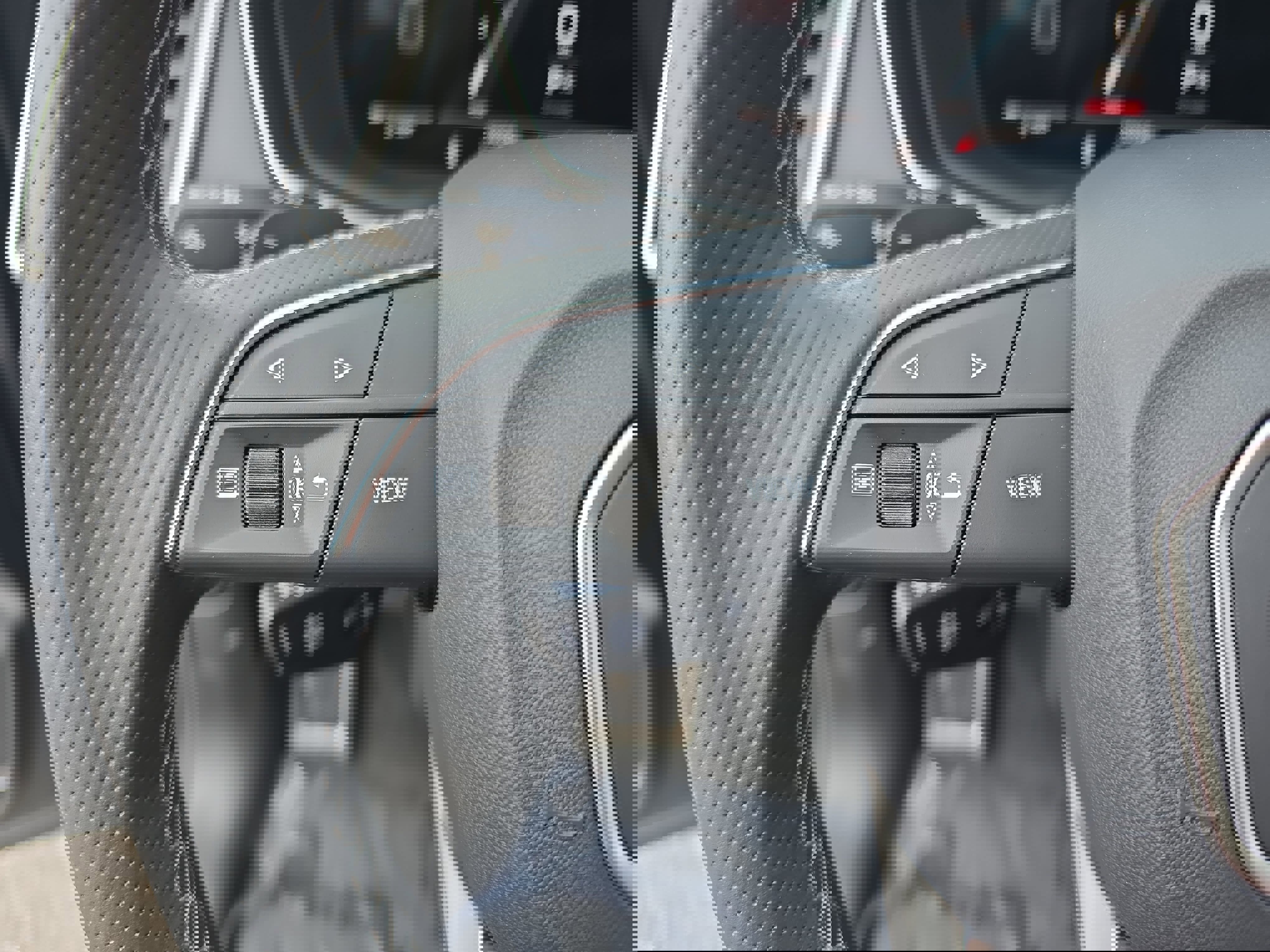 Certified 2024 Audi SQ5 Premium Plus image 21