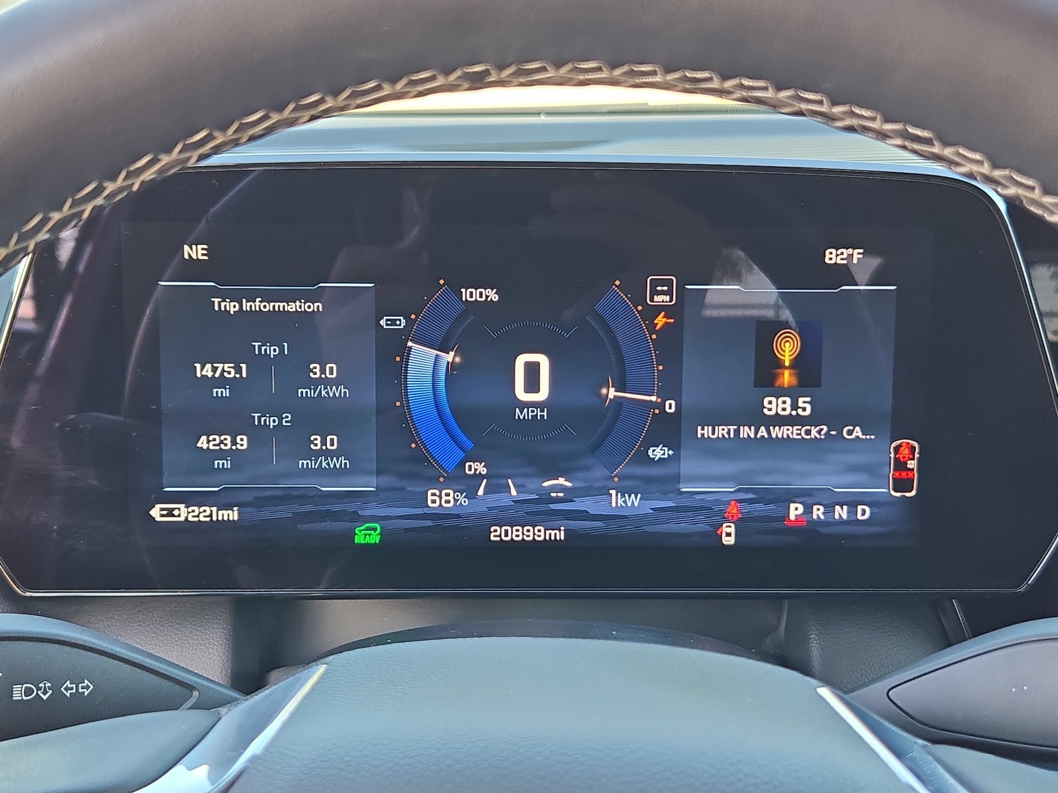 Certified 2024 Chevrolet Equinox EV LT FWD image 22