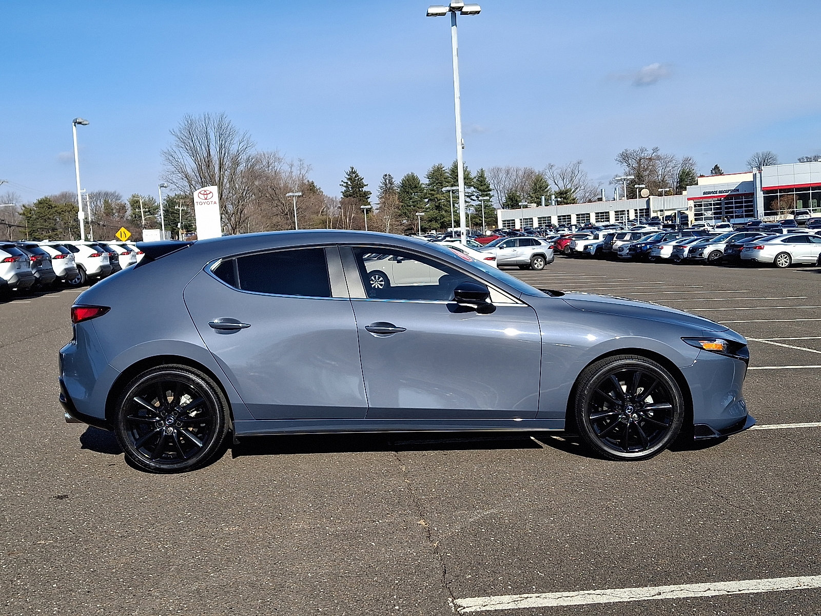 Used 2023 MAZDA MAZDA3 s image 7