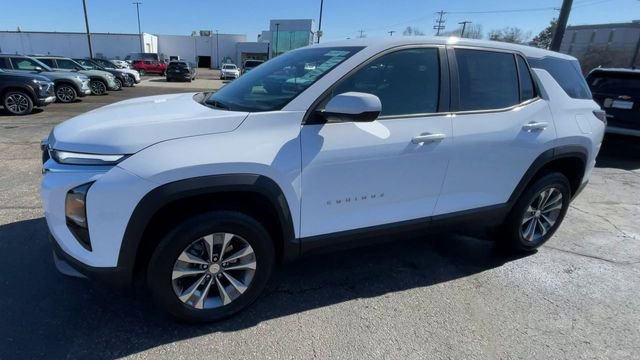 New 2026 Chevrolet Equinox LT w/ LPO, Floor Liner Package image 6