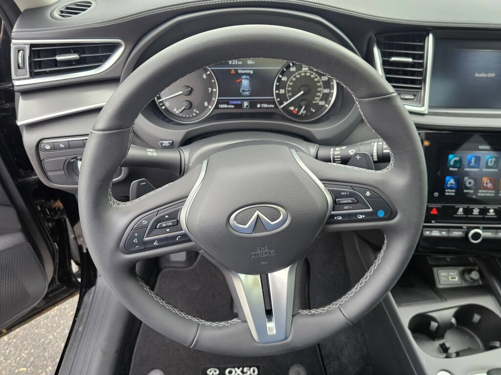 Used 2024 INFINITI QX50 Luxe AWD/4WD image 28
