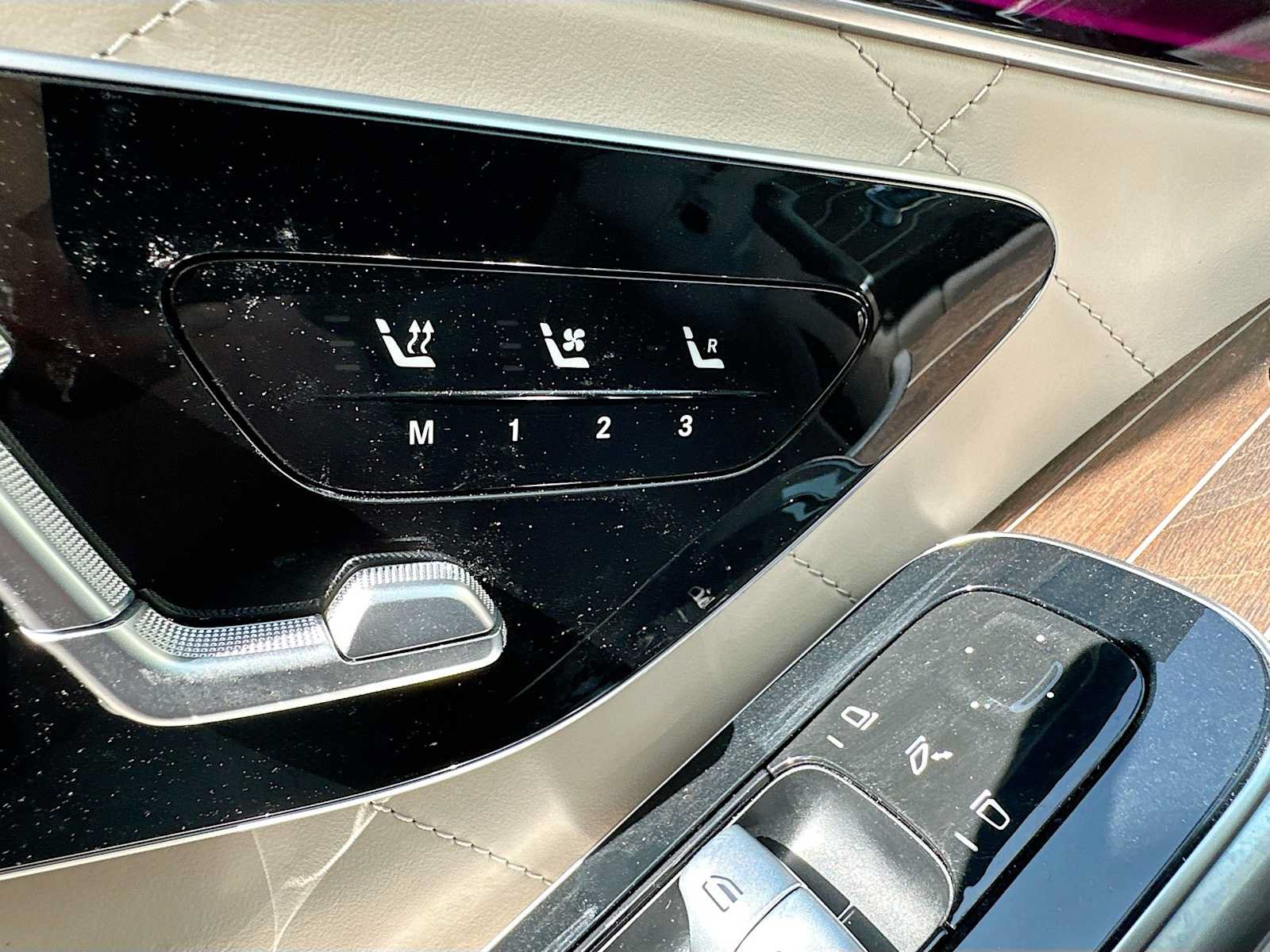 Certified 2022 Mercedes-Benz S 580 4MATIC Sedan w/ Rear Seat Package image 21