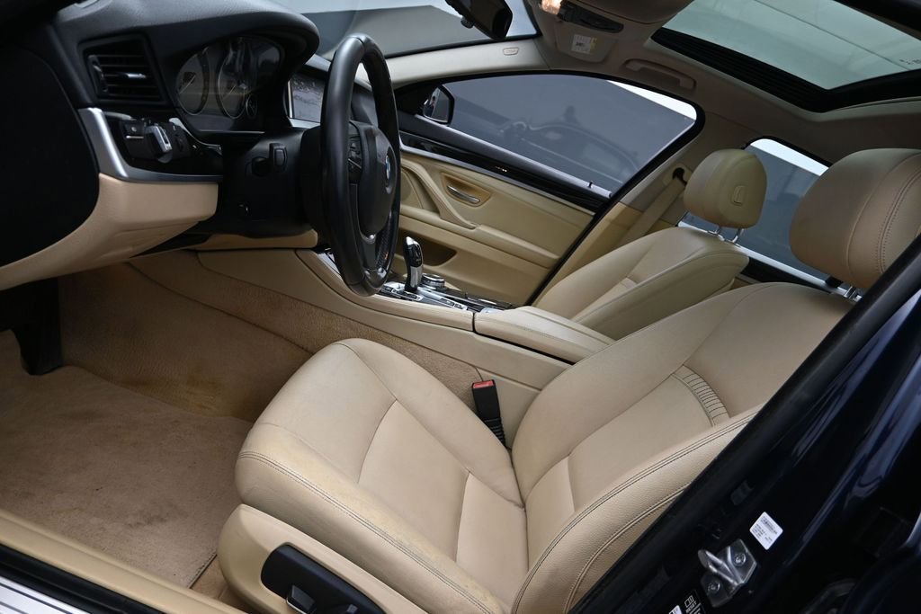 Used 2014 BMW 528i Sedan RWD image 12