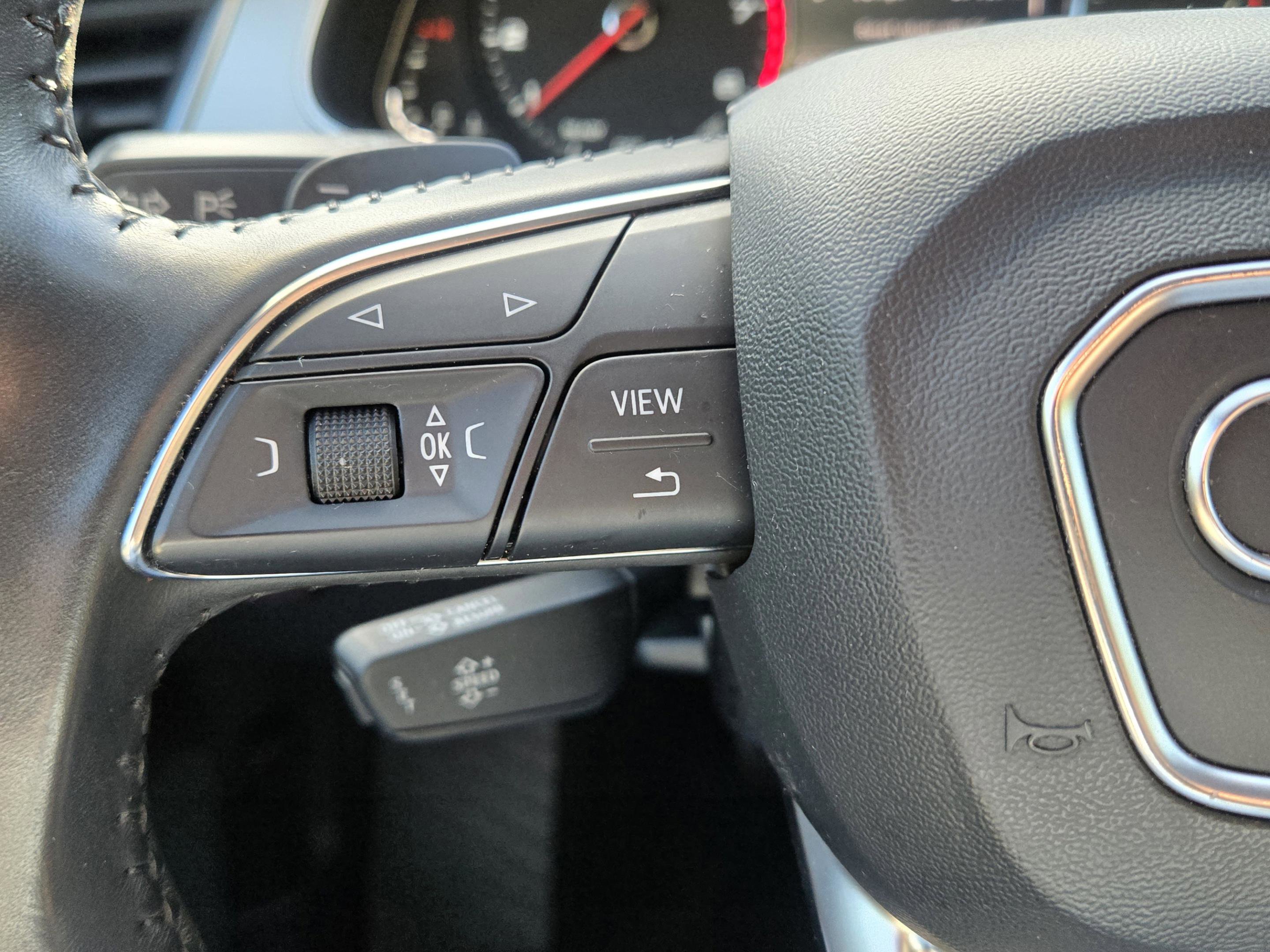 Used 2018 Audi Q7 2.0T Premium AWD/4WD image 12