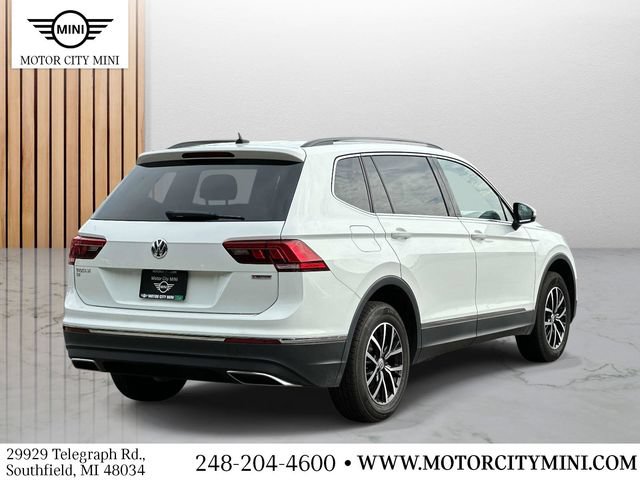Used 2021 Volkswagen Tiguan SE w/ Panoramic Sunroof Package AWD/4WD image 4