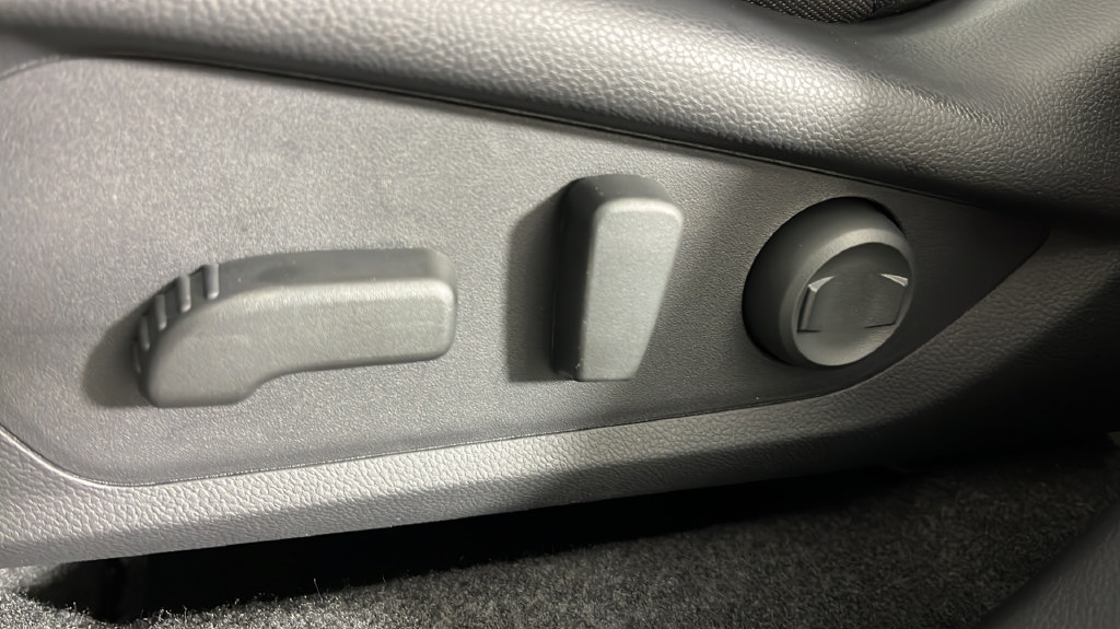 New 2026 Subaru Forester Premium AWD/4WD image 31