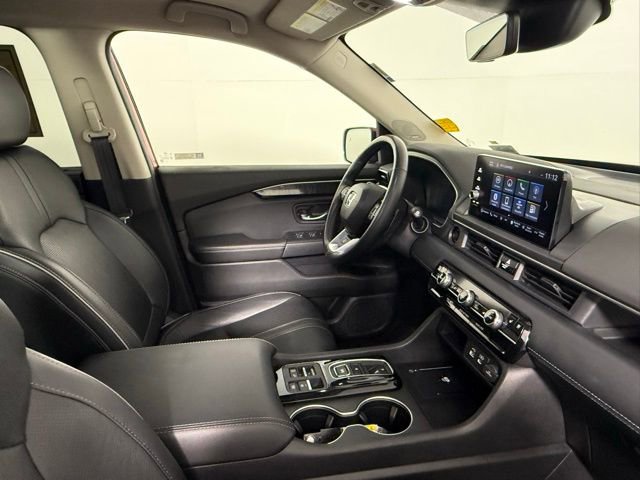 Used 2024 Honda Pilot Elite image 53