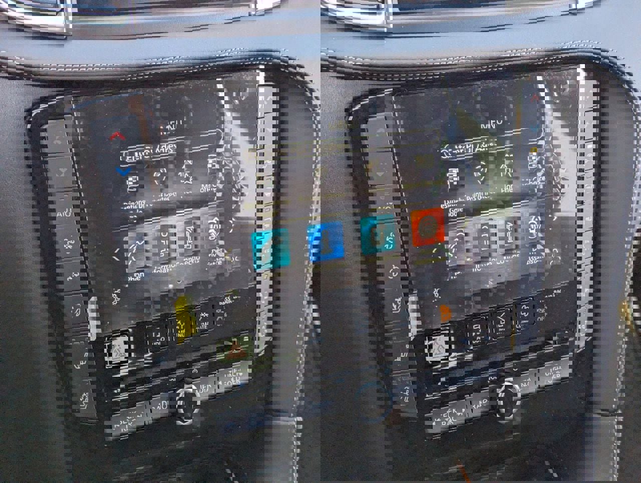 New 2025 INFINITI QX50 Sport AWD/4WD image 24