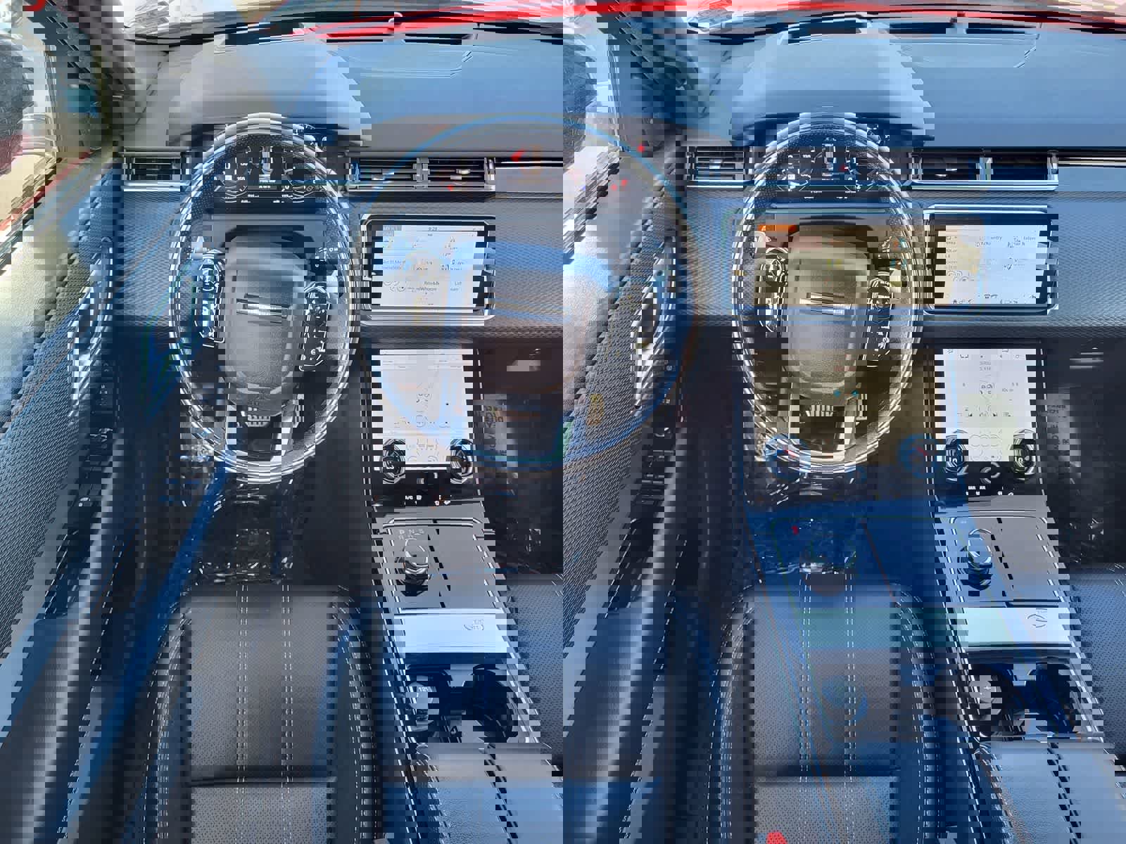 Used 2020 Land Rover Range Rover Velar R-Dynamic S image 26