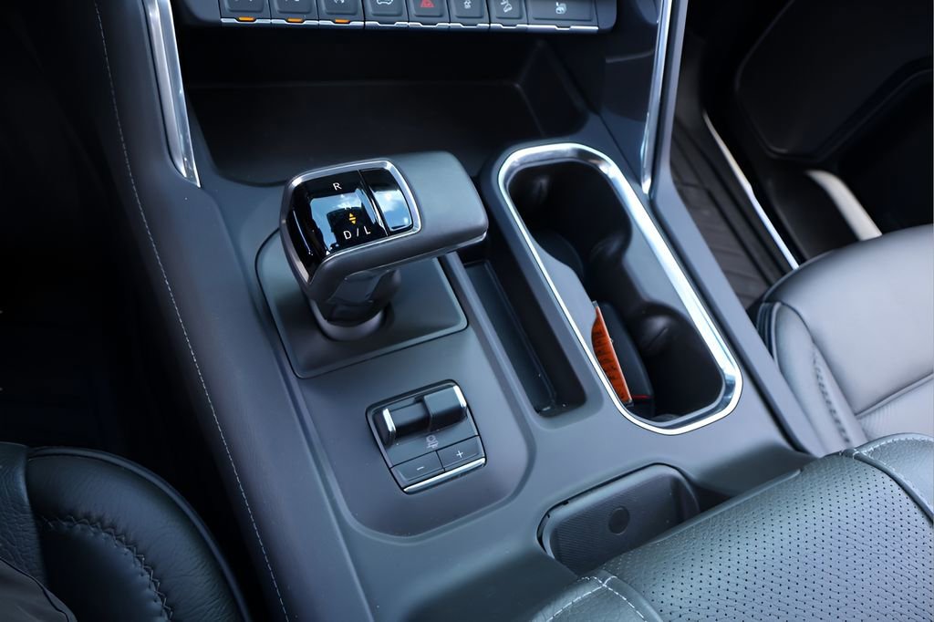 Used 2024 GMC Sierra 1500 Denali w/ Technology Package image 32