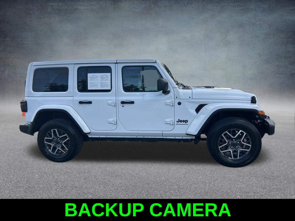 Certified 2025 Jeep Wrangler Unlimited Sahara AWD/4WD image 4