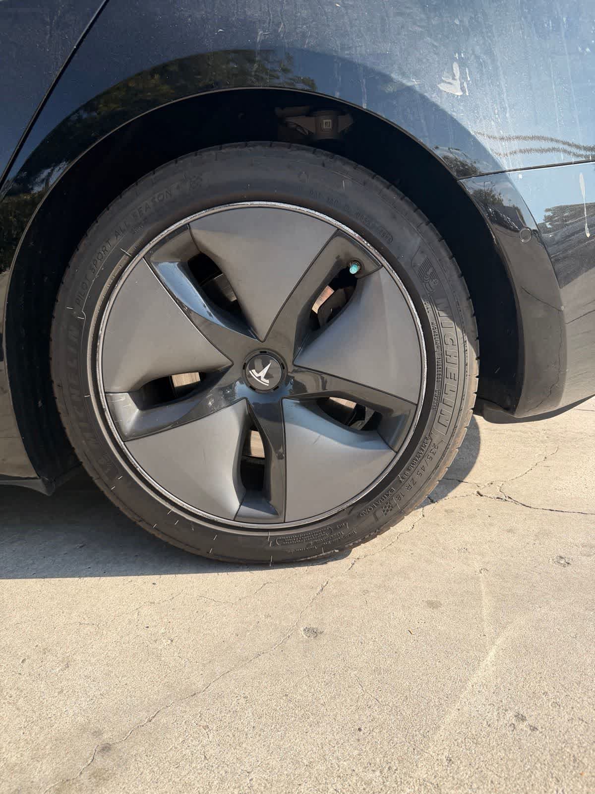 Used 2019 Tesla Model 3 Long Range RWD image 19