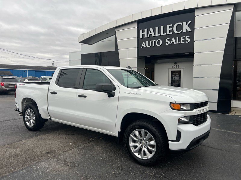 Used 2019 Chevrolet Silverado 1500 Custom w/ Custom Value Package image 8
