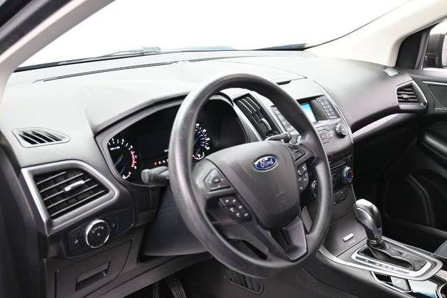 Used 2017 Ford Edge SE FWD image 15