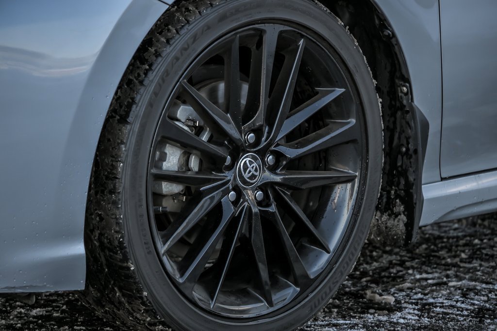 Used 2021 Toyota Camry XSE w/ Navigation Upgrade Package image 4