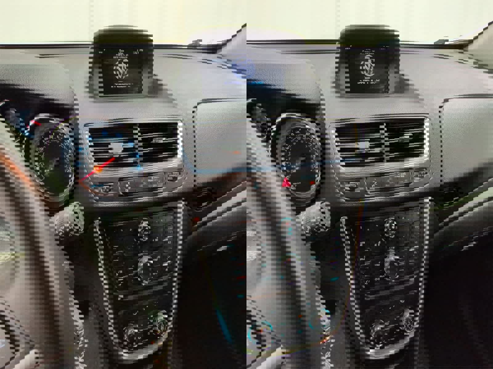 Used 2016 Buick Encore FWD image 28