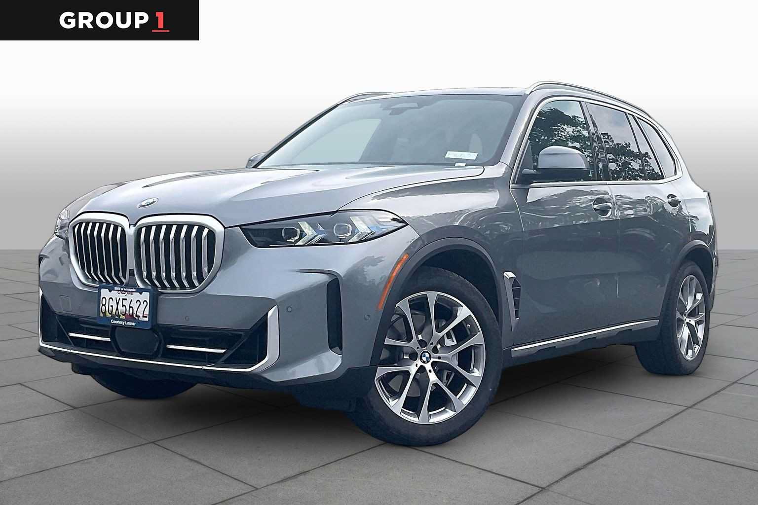 Used 2026 BMW X5 xDrive40i w/ Executive Package AWD/4WD image 1