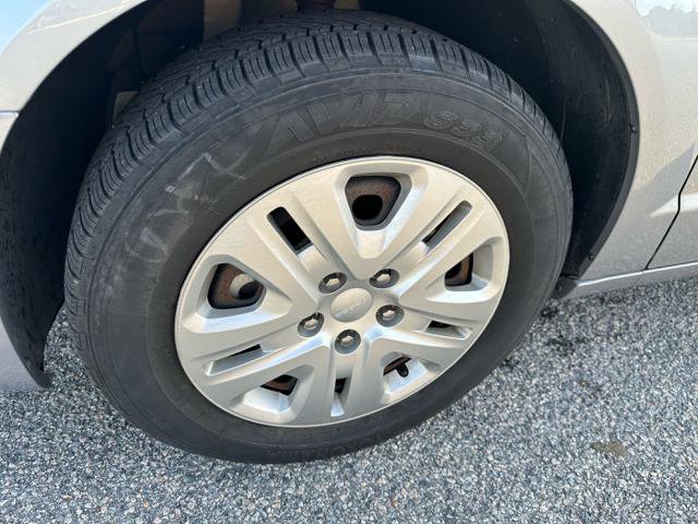 Used 2018 Dodge Grand Caravan SE w/ UConnect Hands-Free Group image 36