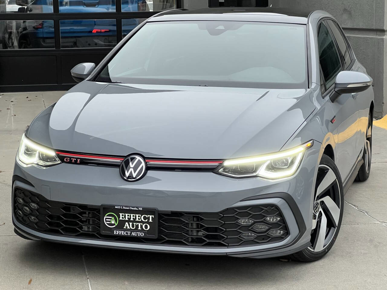 Used 2023 Volkswagen GTI SE image 3
