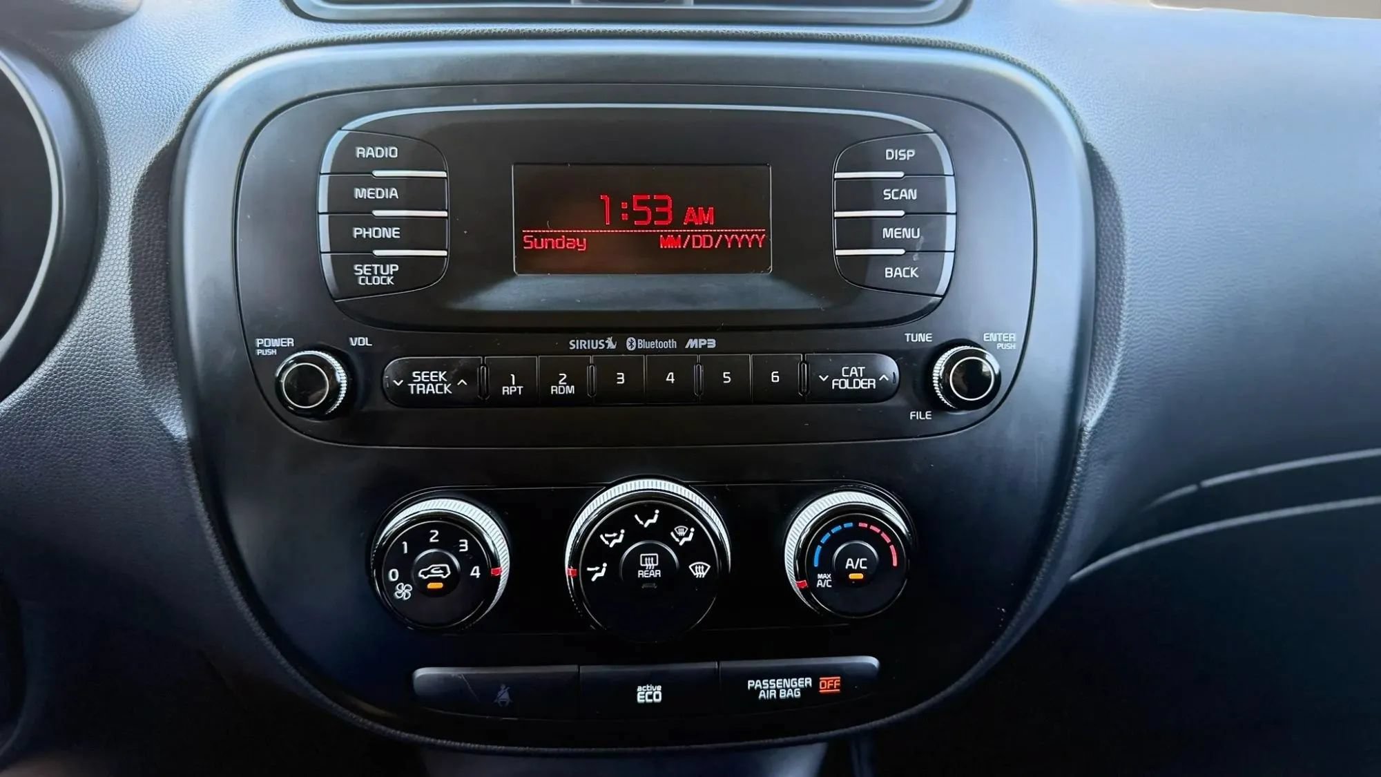Used 2015 Kia Soul FWD image 23