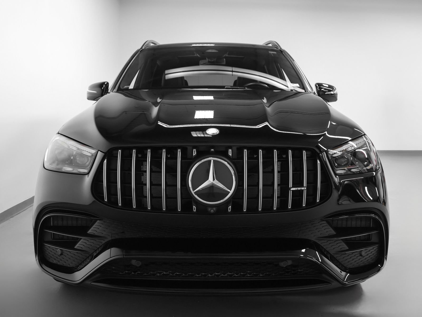Used 2025 Mercedes-Benz GLE 63 AMG S w/ AMG Night Package image 8