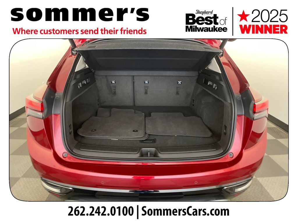 Used 2023 Buick Envision Preferred w/ Sport Touring Package AWD/4WD image 19