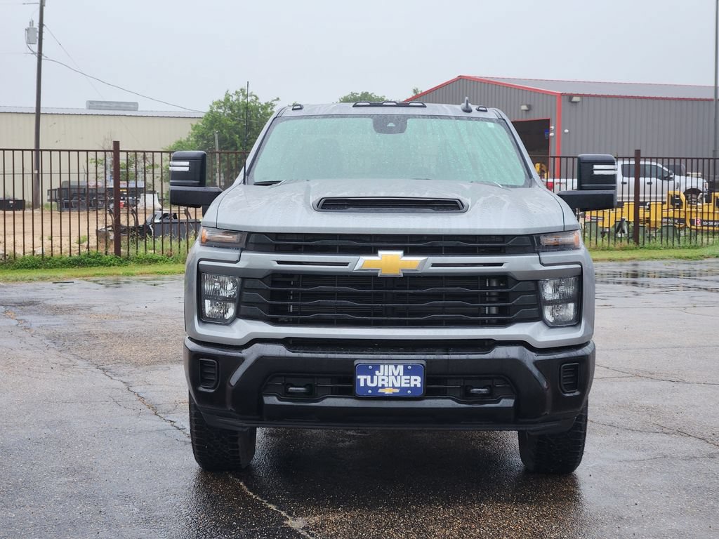 Used 2025 Chevrolet Silverado 2500 Custom w/ Custom Convenience Package AWD/4WD image 2