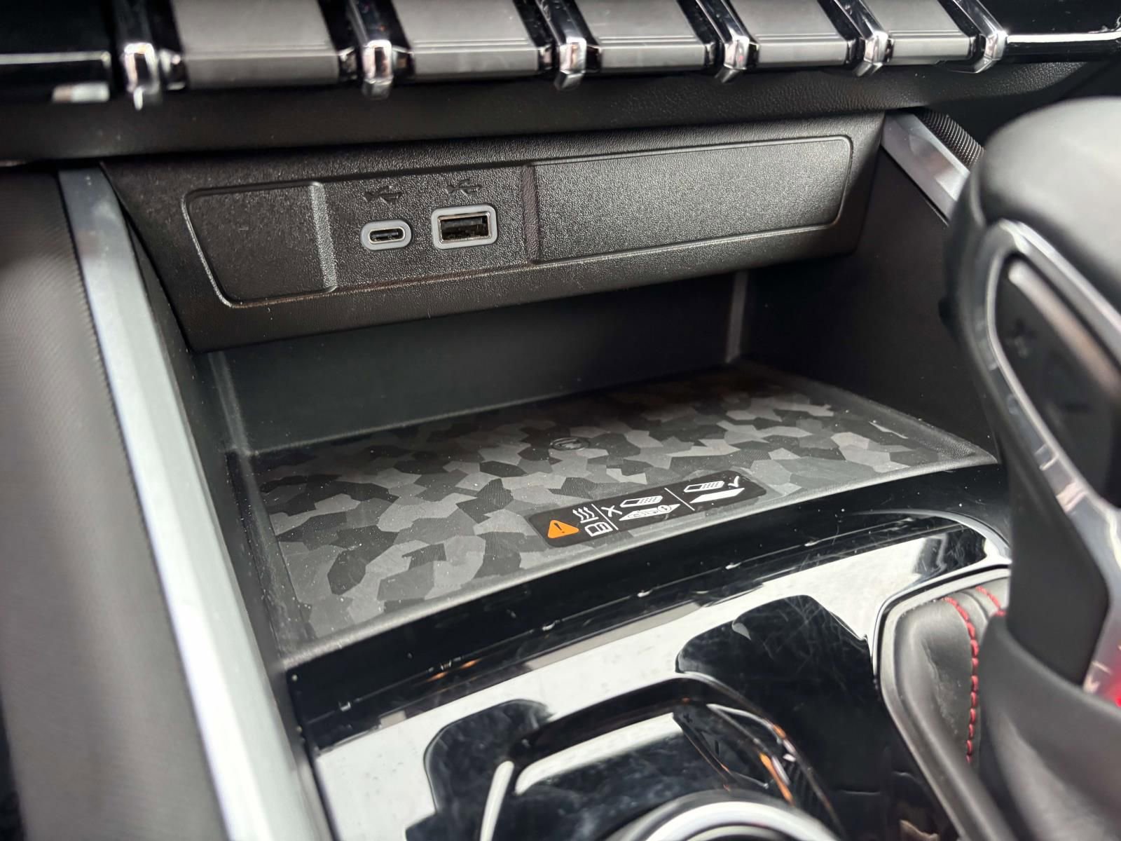 Used 2024 Chevrolet Colorado Z71 w/ Z71 Convenience Package 2 image 25