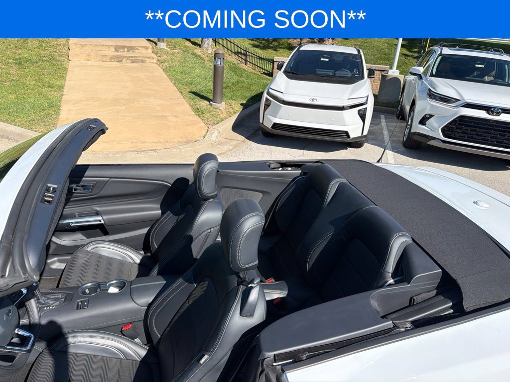 Used 2024 Ford Mustang Premium RWD image 23