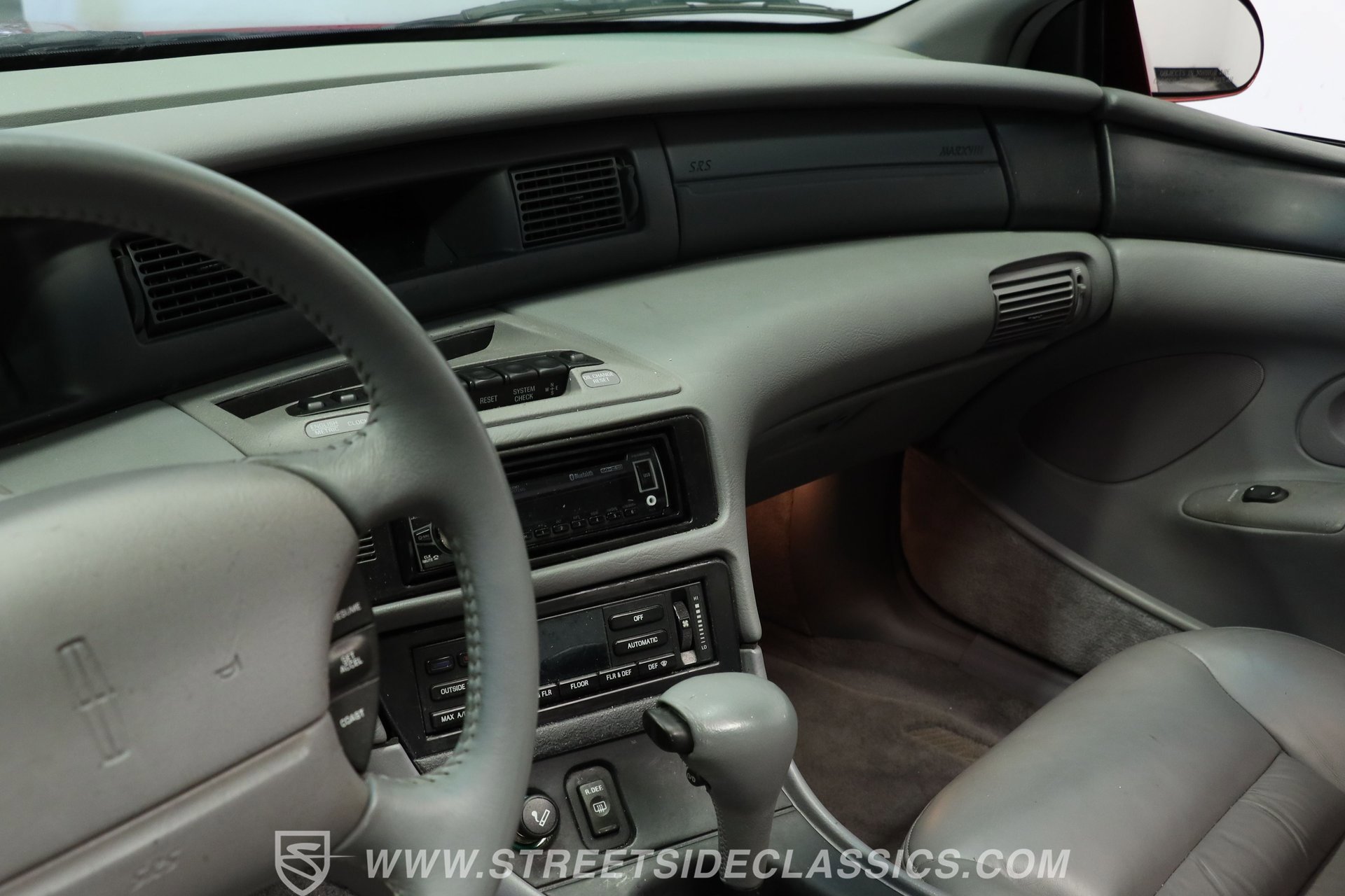 Used 1993 Lincoln Mark VIII image 39