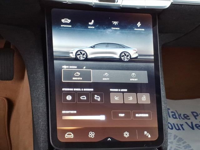 Used 2023 Lucid Air Touring image 22