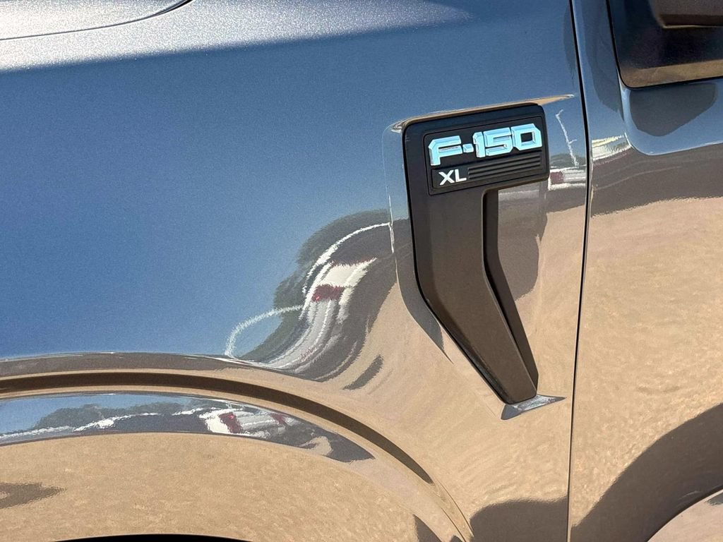 Used 2023 Ford F150 XL w/ XL Chrome Appearance Package AWD/4WD image 8