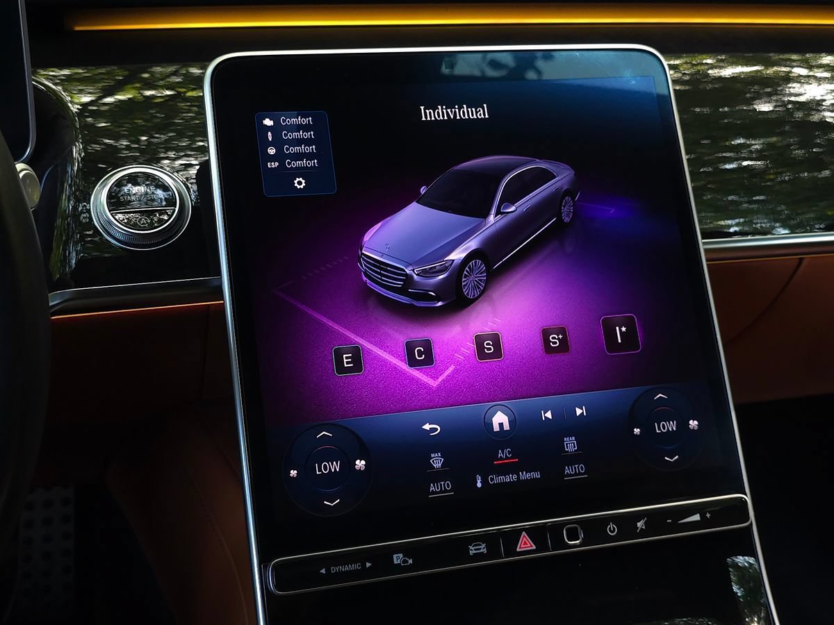 Used 2023 Mercedes-Benz S 500 4MATIC image 69