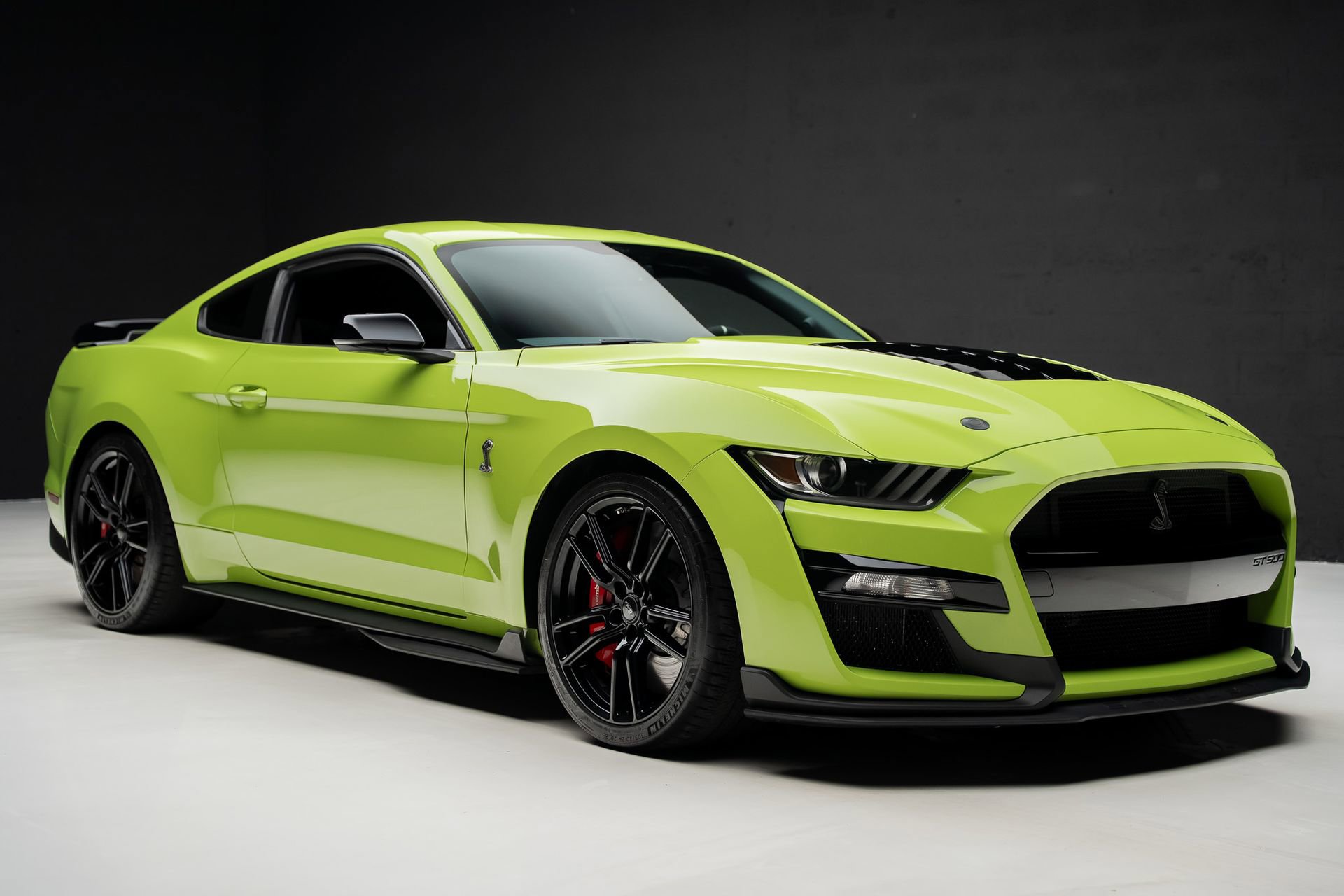 Used 2020 Ford Mustang Shelby GT500 w/ Technology Package image 87
