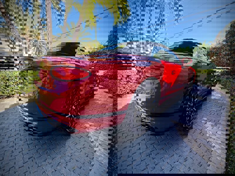 Used 2023 Bentley Continental GT V8 image 9