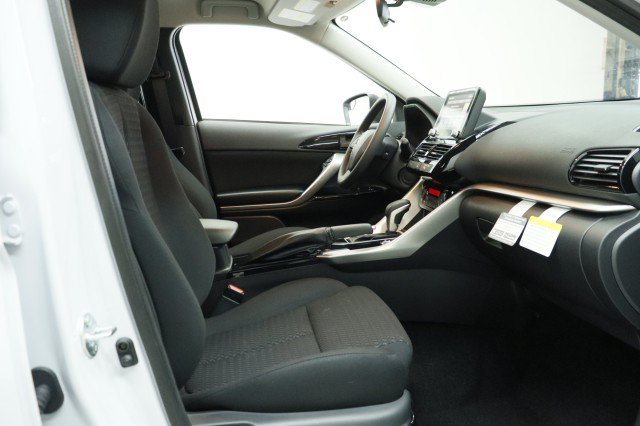 New 2026 Mitsubishi Eclipse Cross LE AWD/4WD image 17