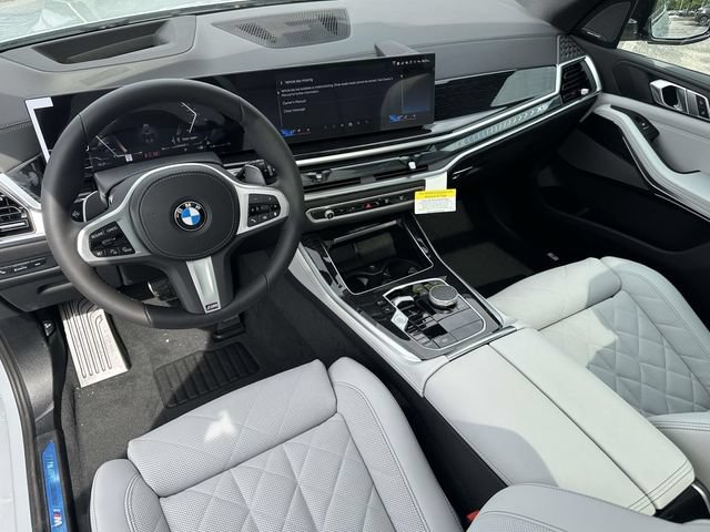 New 2026 BMW X5 xDrive40i w/ M Sport Package AWD/4WD image 10
