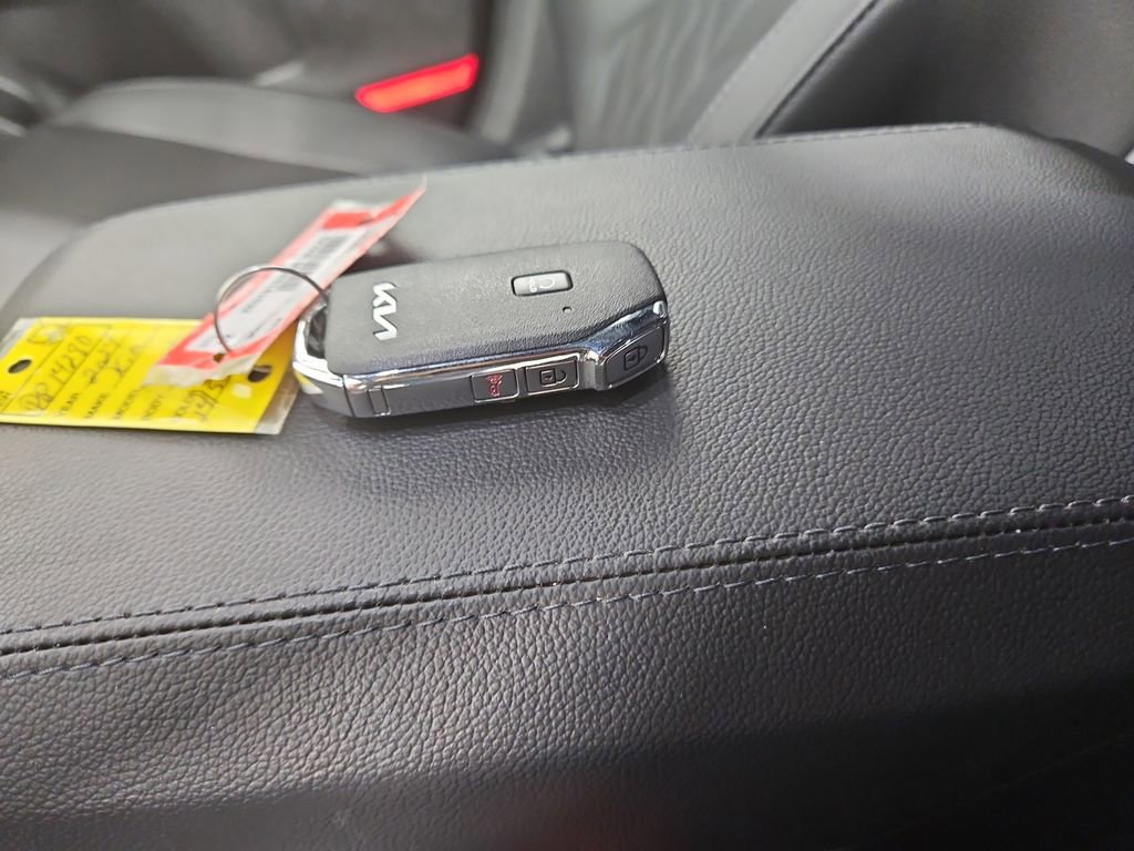 Used 2024 Kia Sportage X-Line w/ X-Line Premium Package image 30